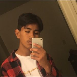 Meet your Posher, Giovani